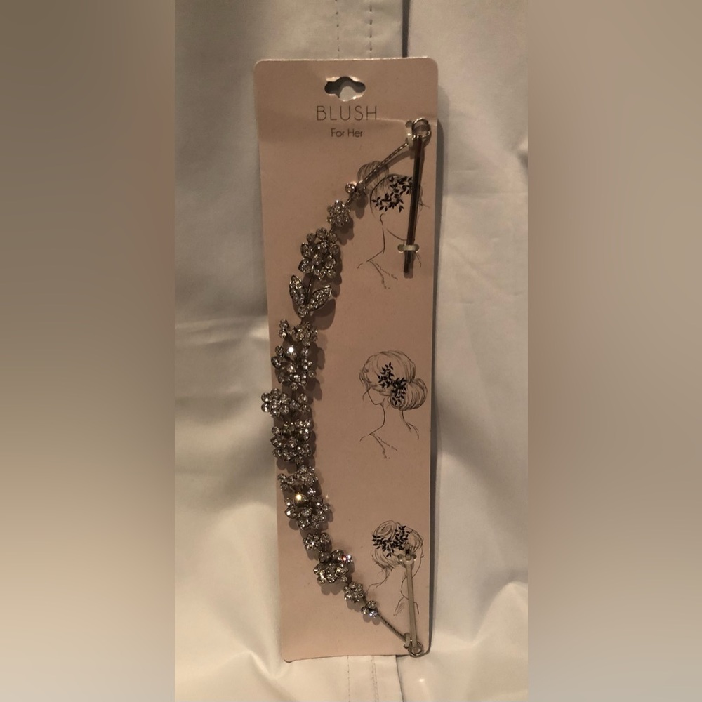 Decorative Hair Ornament for Special Occasion